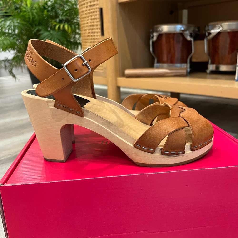 swedish hasbeens kringlan high sandals